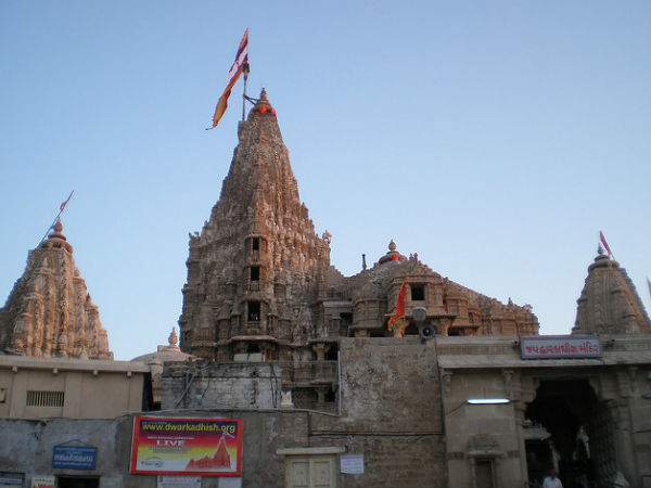 ద్వారకాధీశ ఆలయం