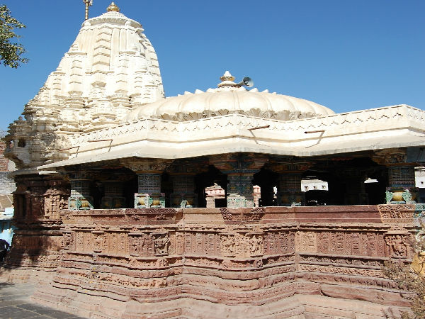 సోమనాధ్ దేవాలయం