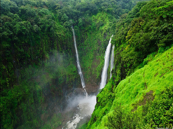 తోసేఘర్ జలపాతం