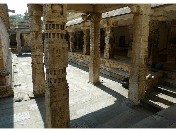 దేవాలయ విశేషాలు