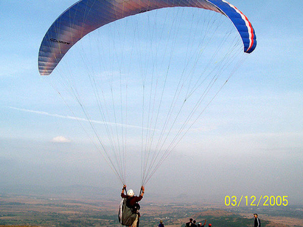 పారాగ్లైడింగ్, కామ్ షెట్