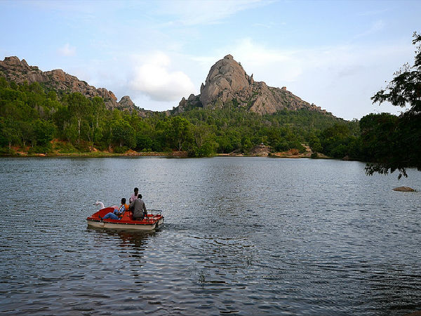 చిత్రదుర్గ ఎలా చేరుకోవాలి?