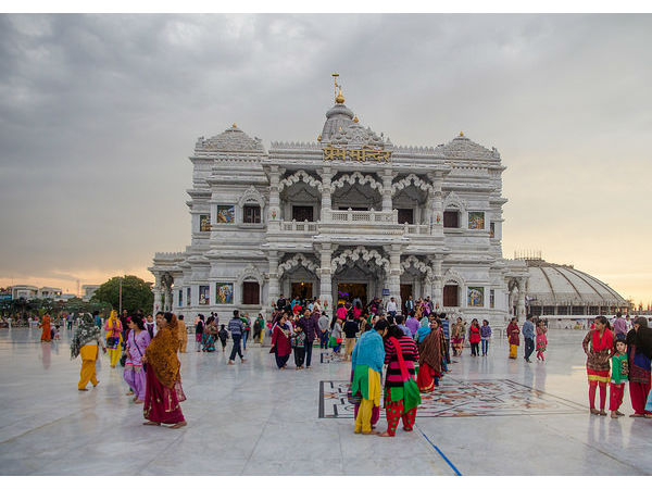 ప్రధాన దైవం