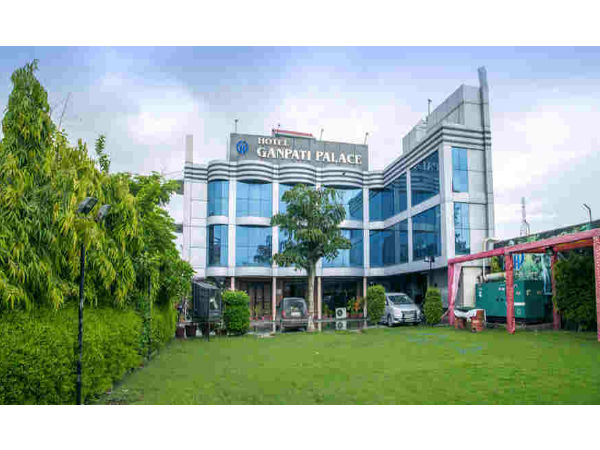 హోటళ్లు, రుచులు