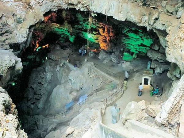 బొర్రా గుహల కహానీ