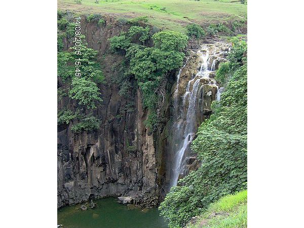 పాతాల్ పాని