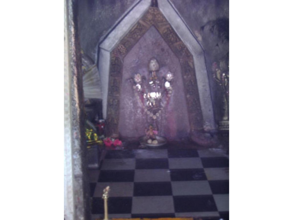 స్వయంభూ విగ్రహం