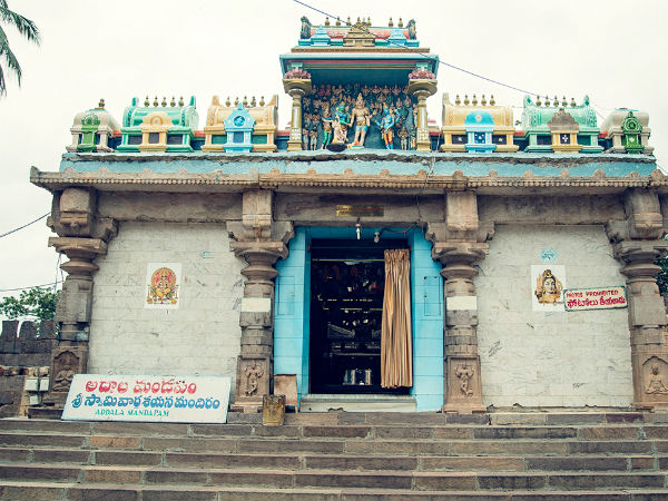 నల్లమల అడవులలో నెలకొన్న మల్లికార్జునుడు