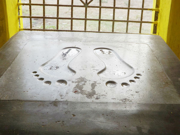 4. శ్రీ కూర్మనాధస్వామి దేవాలయం