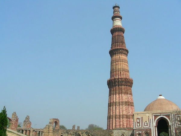 7. కుతుబ్ మినార్