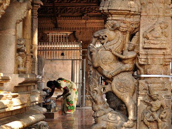 8. తిరుచెంగోడు అర్ధనారీస్వర్ టెంపుల్