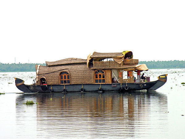 6. పడవ ఇళ్ళను గురించిన సమాచారం