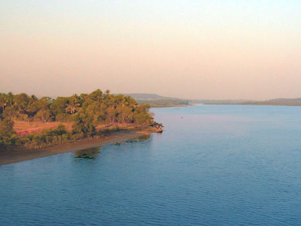 How to Reach from Hyderabad to Goa