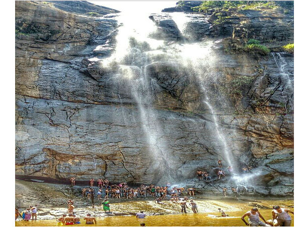 13. మసిలా జలపాతం ఆకర్షణ