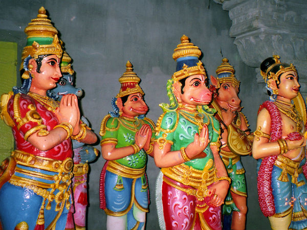 4. సీతాదేవి స్వహస్థాలతో చేసిన ఇసుకలింగం