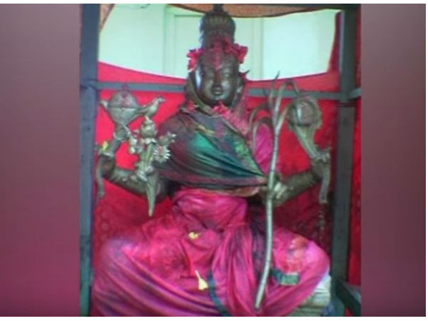 3.కమఖాయ దేవాలయం