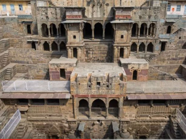 8. 8 లేదా 9 వ శతాబ్దం