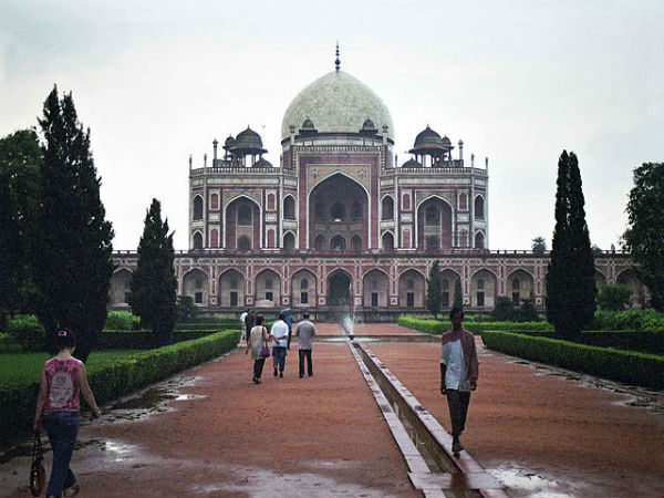 2. ప్రత్యేకతలు