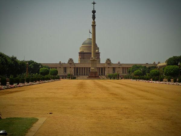 12.రాష్ట్రపతి భవన్ (న్యూఢిల్లీ)