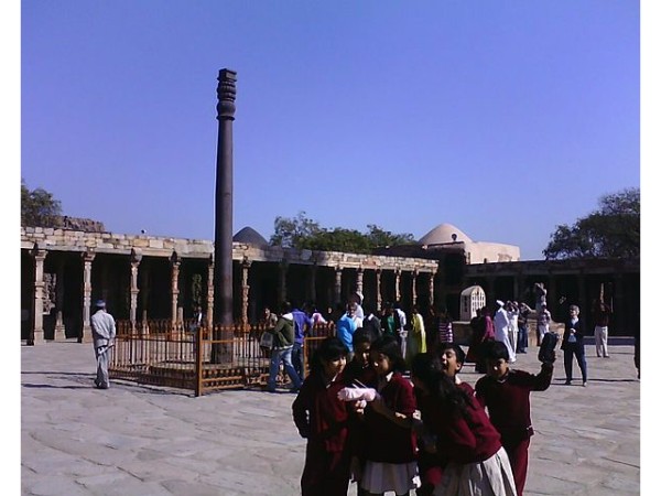 ఐరన్ పిల్లర్ ఆఫ్ ఢిల్లీ