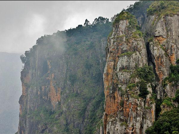 14. బేరిజం సరస్సు 