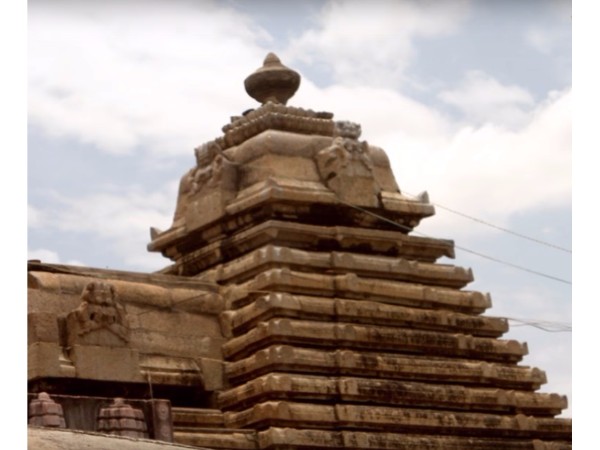 4. మాన్ సూన్ టెంపుల్