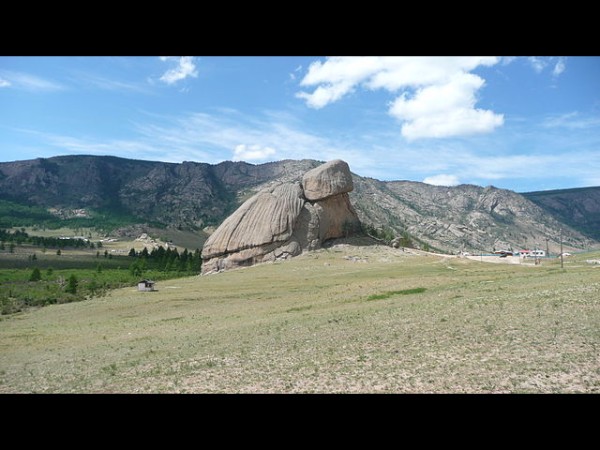 6. ఆకర్షణలు