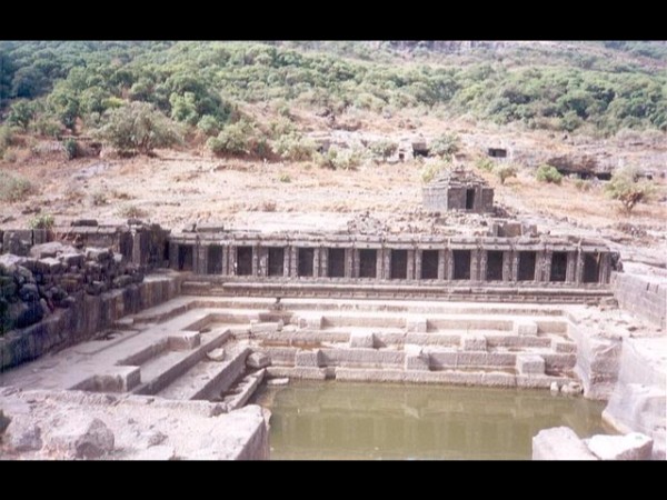 సప్త తీర్థ పుష్కరణి 