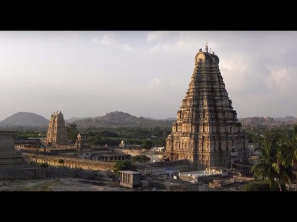 9. మూడు తలలు వుండే నంది