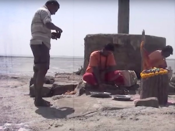 20 .ప్రశాంత వాతారణం