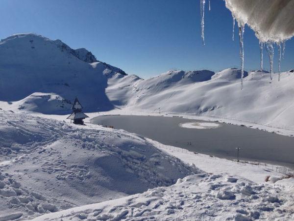 8. బైనాక్యులర్స్