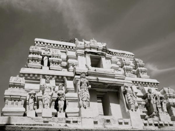 16. వసతిసౌకర్యాలు