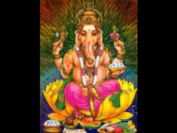 12. అతి పురాతరమైన వర్ణచిత్రాలు