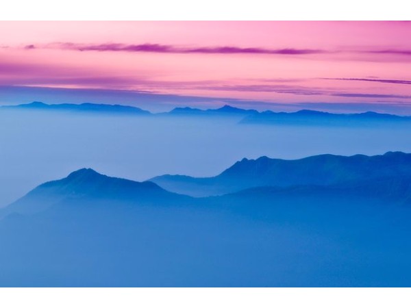 1. కోకర్స్ కేవ్స్: 