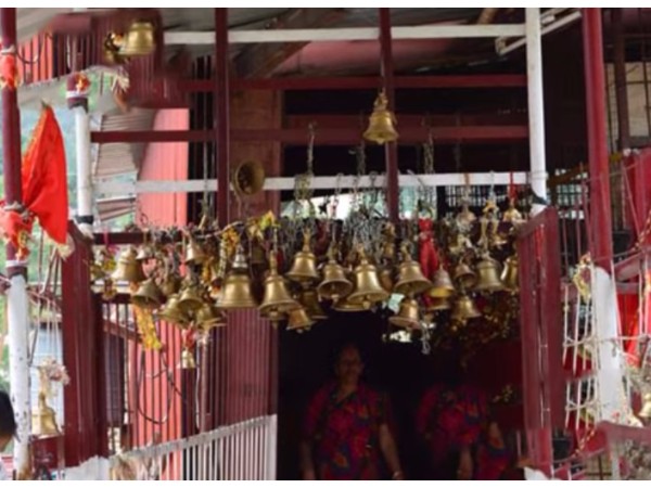 గర్భగుడి