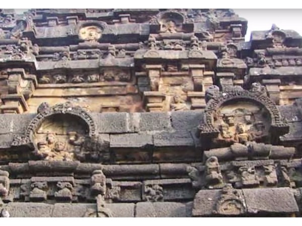 21. శ్రీ రాజరాజ ఆలయం