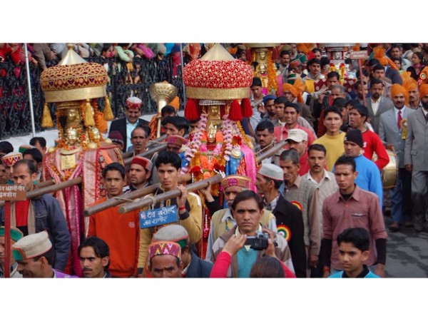 12. హిందూ దేవాలయాలు