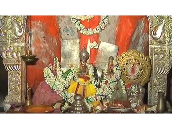 7. కొండగుహ