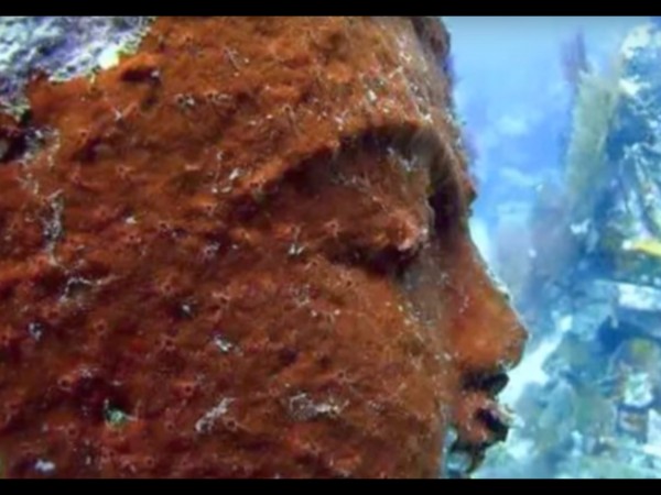 అద్భుతమైన హిందూదేవాలయం 