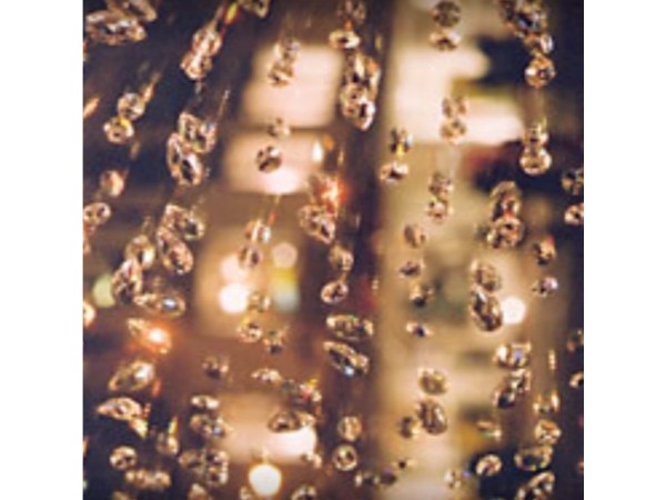 రంగురంగుల రాళ్ళు పడటం 