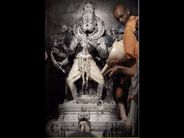 32,000 సం||ల పురాతనమైన నరసింహస్వామి విగ్రహం