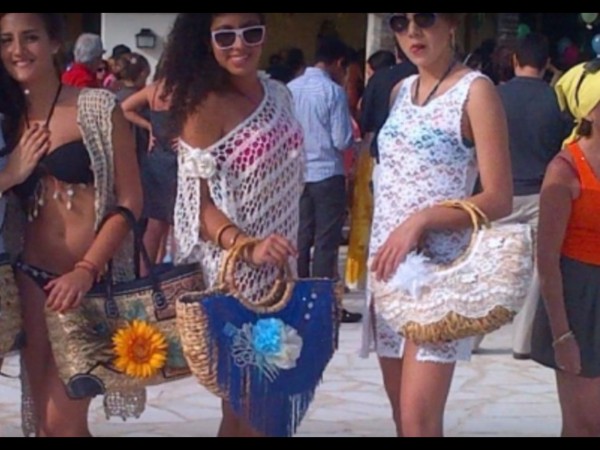 టాక్సీ అద్దెకు తీసుకోవటం 