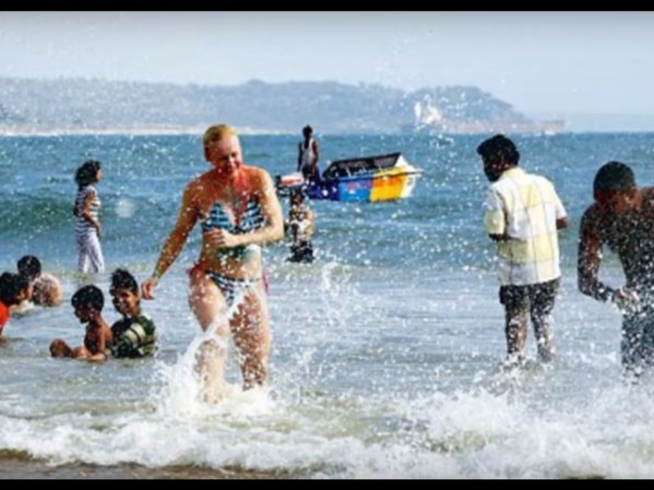 ప్రదేశంలో చెత్తా చెదారం వేయకండి 