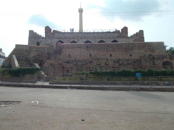 కొండారెడ్డి బురుజు 