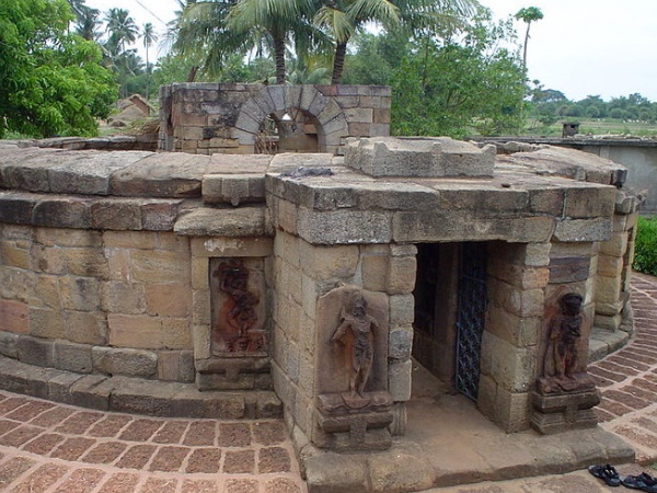 16. యోగిని దేవాలయం