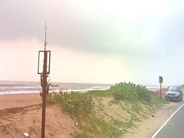 పూరీ మరియు పరిసరాలలోని పర్యాటక స్థలాలు