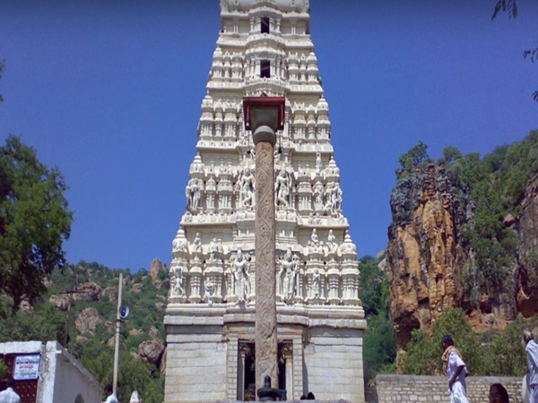 యాగంటి క్షేత్రం - వసతి 