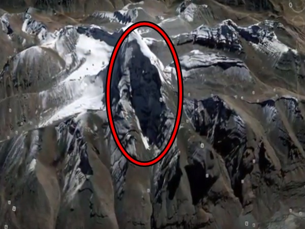 900 వందల ఏళ్లుగా.. ఈ పర్వతం ఎవరూ ఎక్కలేదు.