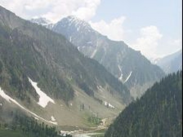 మహాగుణపర్వతం