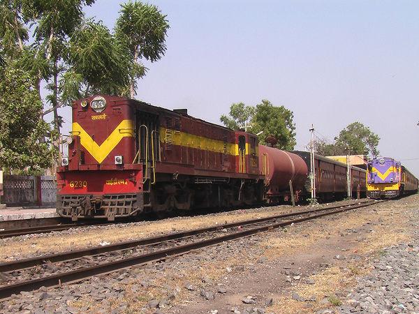 పటాన్ ఎలా చేరుకోవాలి ? 